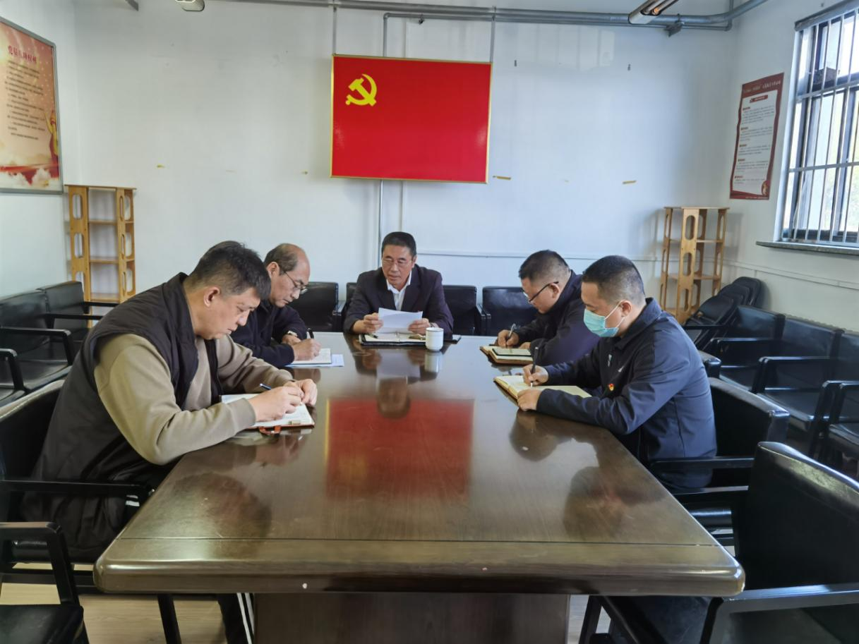 豪运国际控股向导杨祥方同志到得天力支部开展专题调研